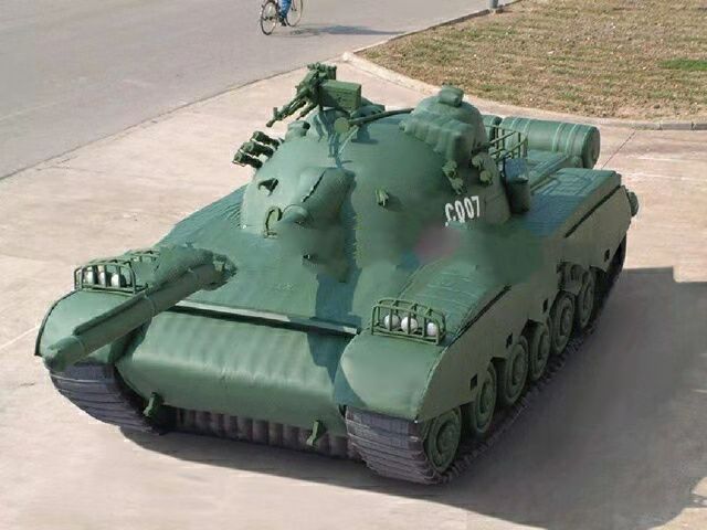 大田镇充气坦克战车